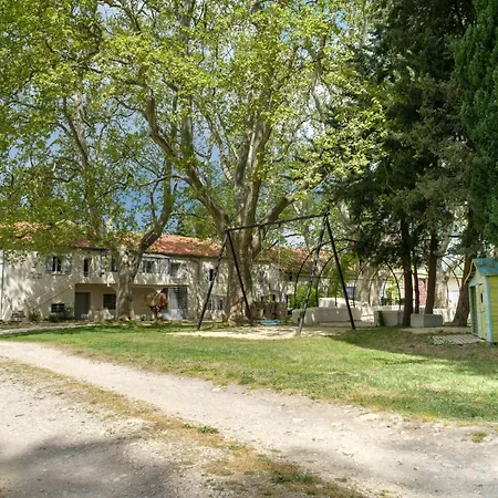 Mas 9 Romanin - Mas Provencal Familial *