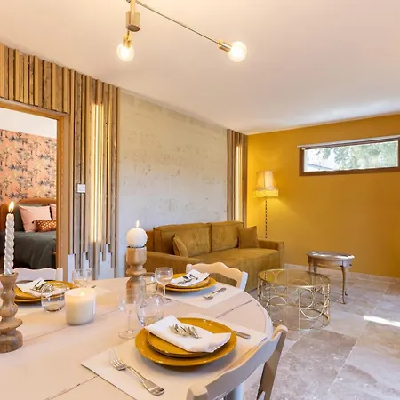Mas 9 Romanin - Mas Provencal Familial Appartamento